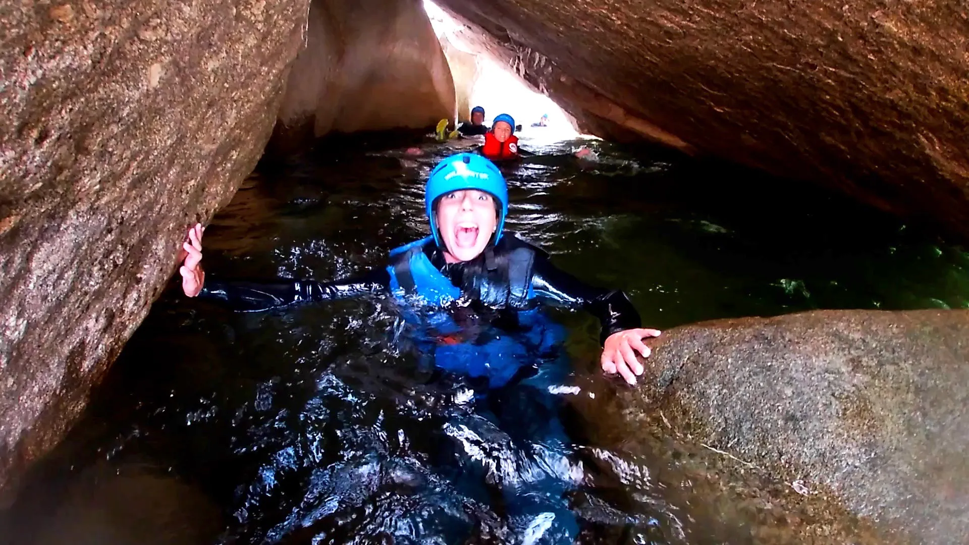 Barranquismo y riverfloating